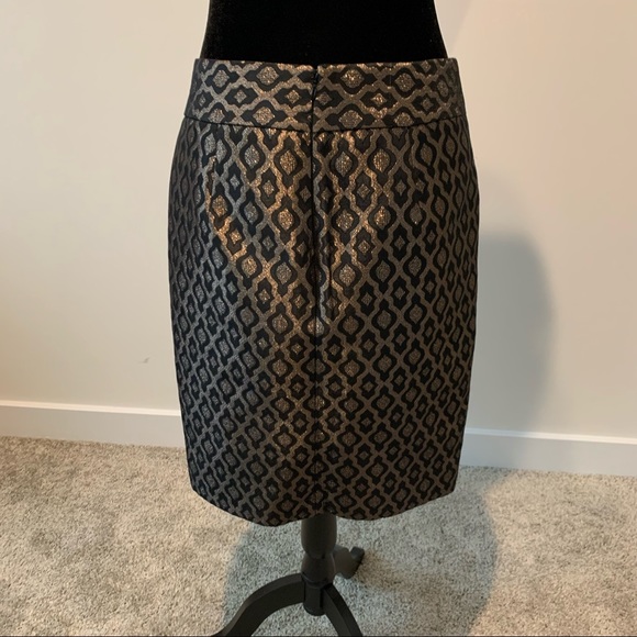 The Limited Black and Metallic Gold Jacquard Pencil Skirt - Picture 4 of 5
